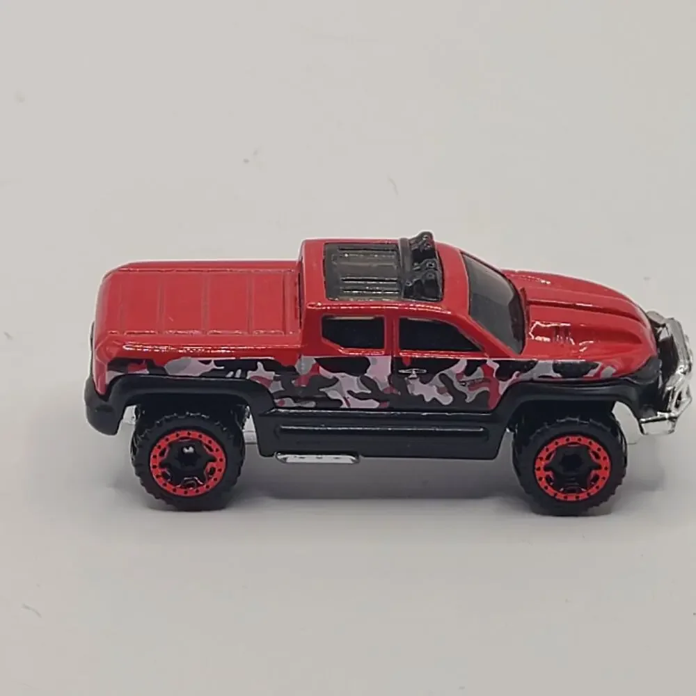 2013 HOT WHEELS OFF DUTY RED 1:64 DIECAST 3